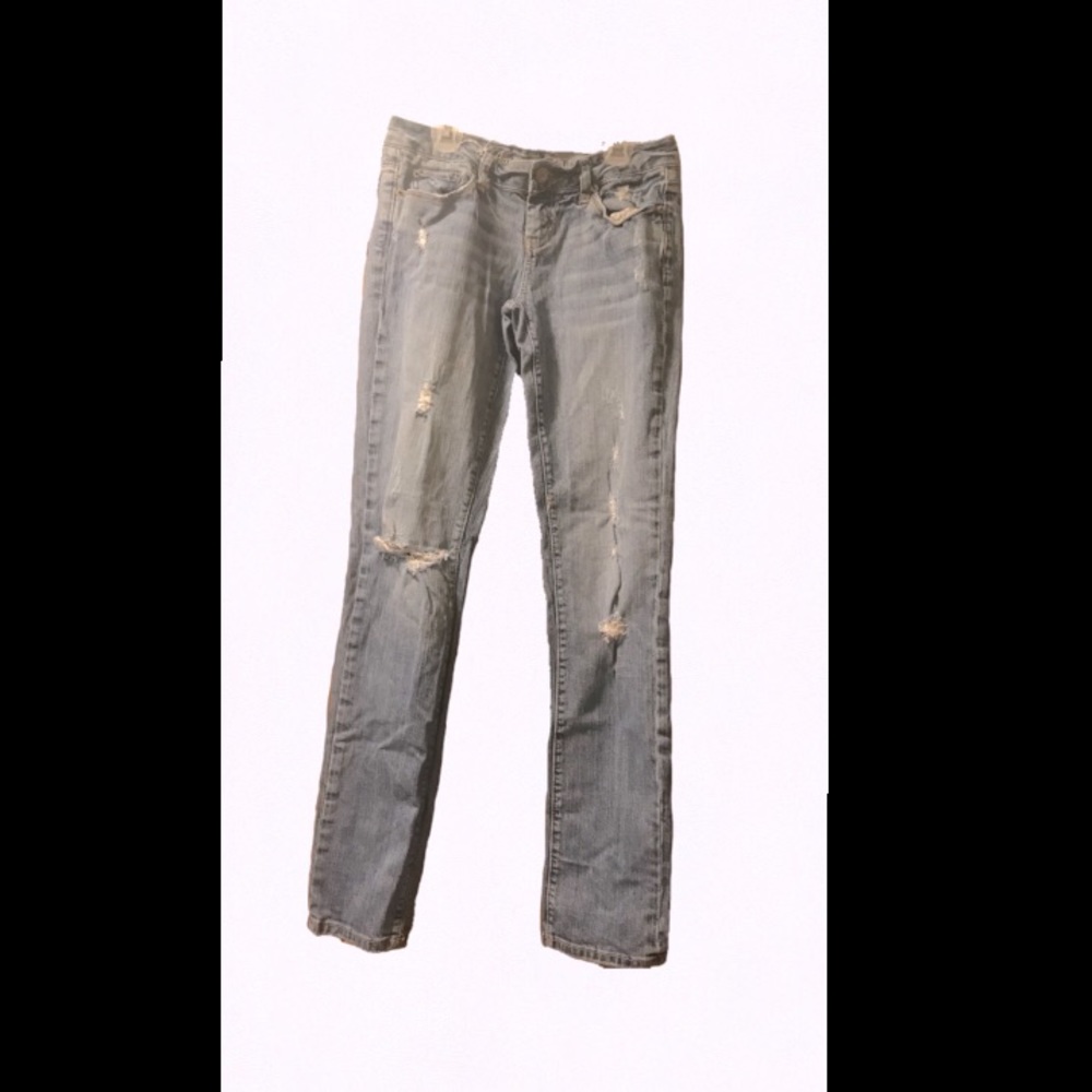 American Eagle Low waist Ripped Jeans